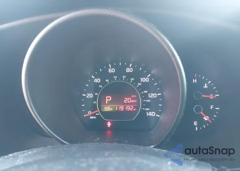 2018 Kia Soul + z USA, uszkodzony, nr VIN KNDJP3A53J7572085